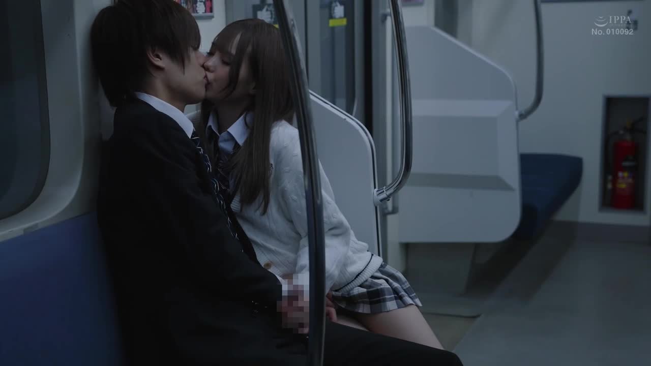 The ultimate kissing train 2 people alone in a car with no one else, KISS×KISS×KISS several times with a beautiful girl Kazuka Matsumoto - AV大平台-Chinese Subtitles, Adult Films, AV, China, Online Streaming