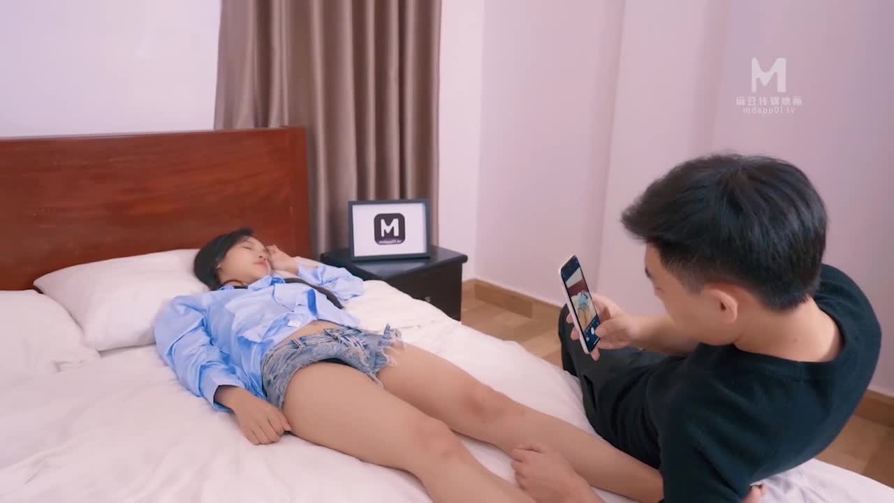 Brother&#039;s Pure Girlfriend Fucks Me To Orgasm - AV大平台-Chinese Subtitles, Adult Films, AV, China, Online Streaming