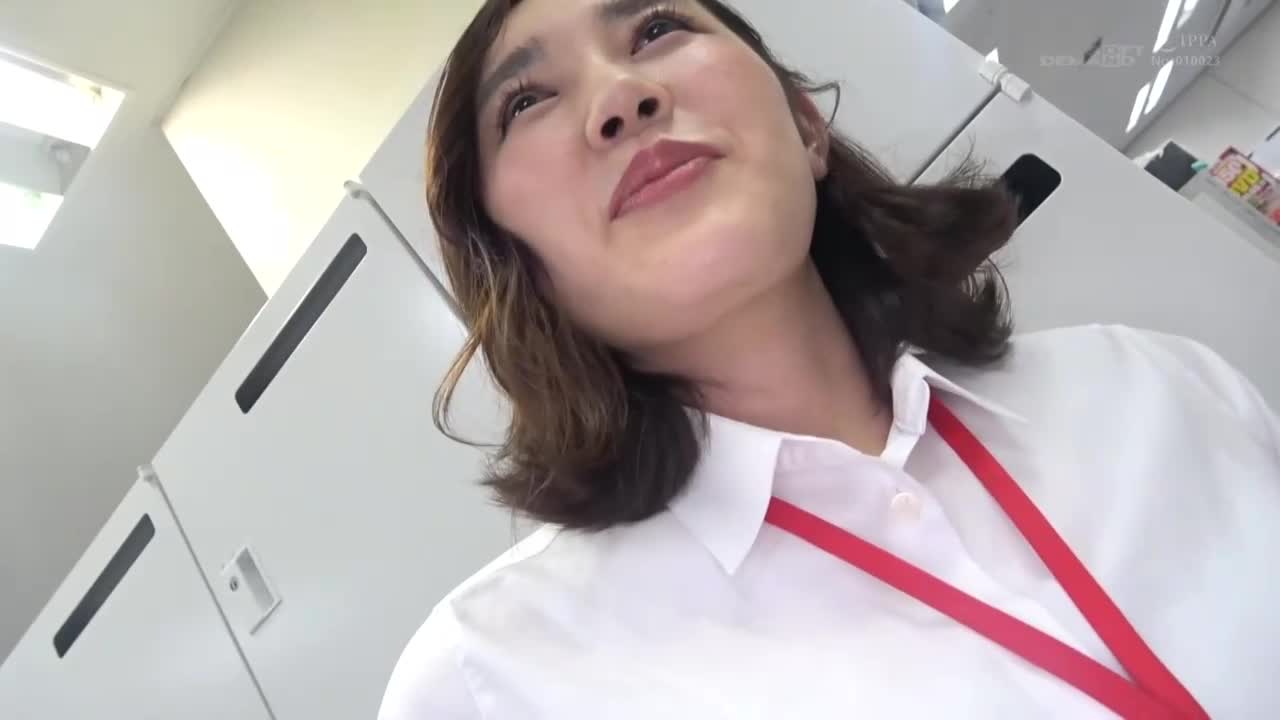 On the other side of the lockers, more than 40 colleagues were working normally! Nude in public! ! SOD female employee undresses, boxing baseball fist, Onomura Hikaru is more embarrassing than naked b... - AV大平台-Chinese Subtitles, Adult Films, AV, China, Online Streaming