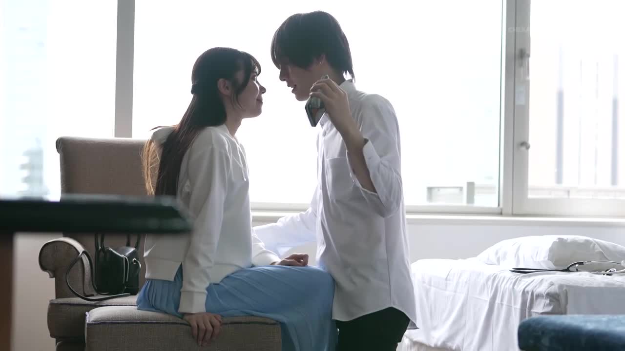 When I saw the penis in the hospital, I wanted to ride her in cowgirl position to get her worked up. Nishino Serina - AV大平台-Chinese Subtitles, Adult Films, AV, China, Online Streaming