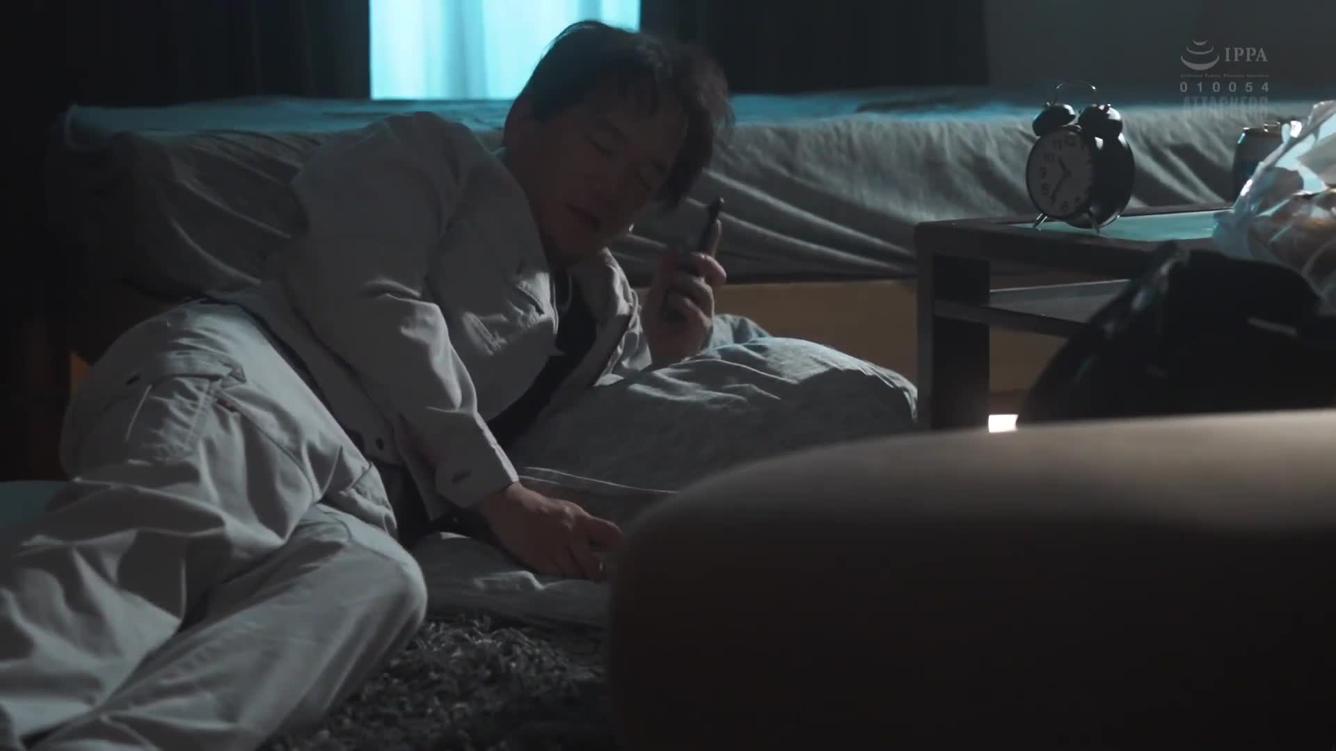 The neighbor who had sex loudly every night when her husband was away, the neighbor who was not satisfied with her desires seduced me, and I was sweating and passionate for a week. Ninomiya Hikaru - AV大平台-Chinese Subtitles, Adult Films, AV, China, Online Streaming