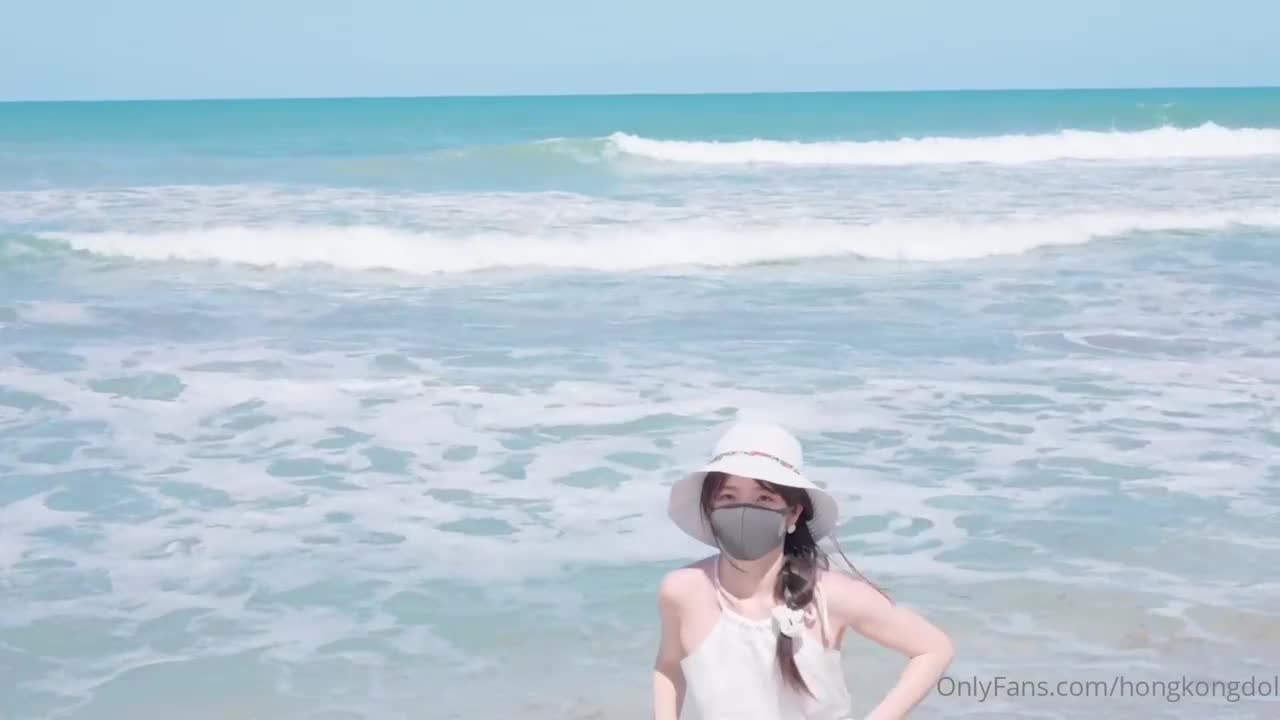 A day at the beach - AV大平台-Chinese Subtitles, Adult Films, AV, China, Online Streaming