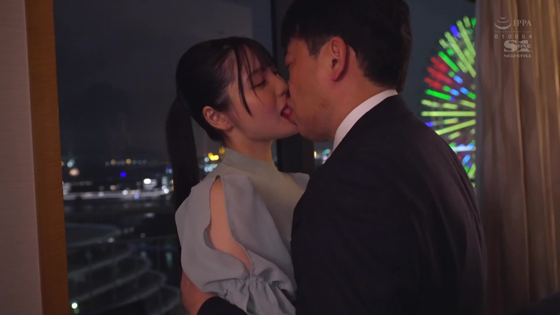 Intertwined Bodily Fluids, Intense Sex: A Former Celebrity with a Pure Smile and Innocent Healthy Body Learns Adult Intercourse - Complete Uncut 3-Person Special with Kokoro Nakanori - AV大平台-Chinese Subtitles, Adult Films, AV, China, Online Streaming