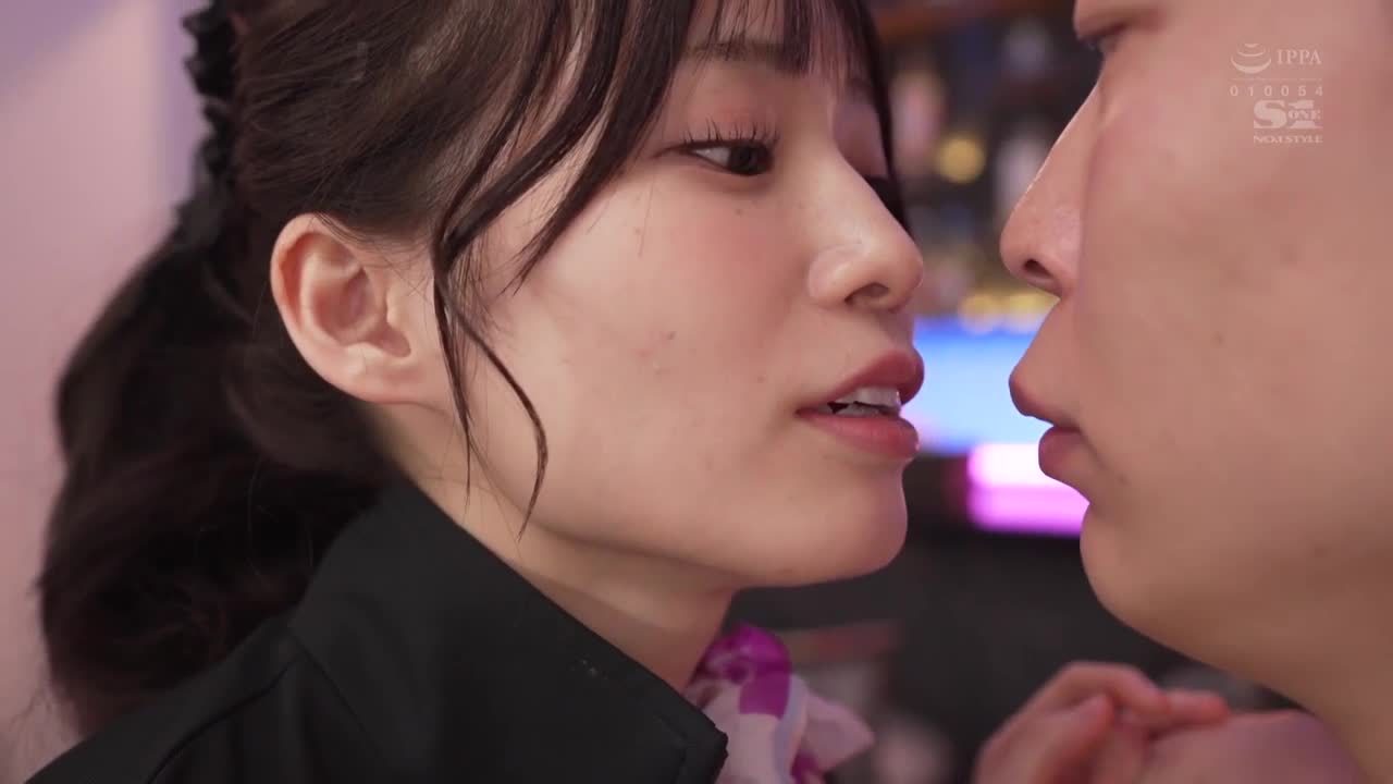 The cute beautician uses tongue entanglement to kiss and lick the whole body to make you ejaculate in close contact with lipstick salon Miho Nana - AV大平台-Chinese Subtitles, Adult Films, AV, China, Online Streaming