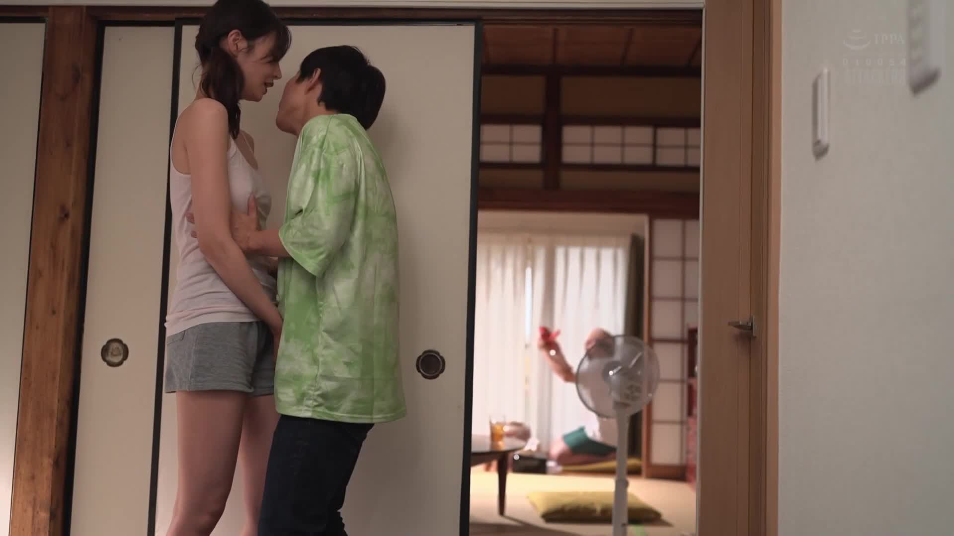 The sister-in-law couple in the country house seduced me unconsciously with their braless and defenseless posture. Natsume Ayharu - AV大平台-Chinese Subtitles, Adult Films, AV, China, Online Streaming