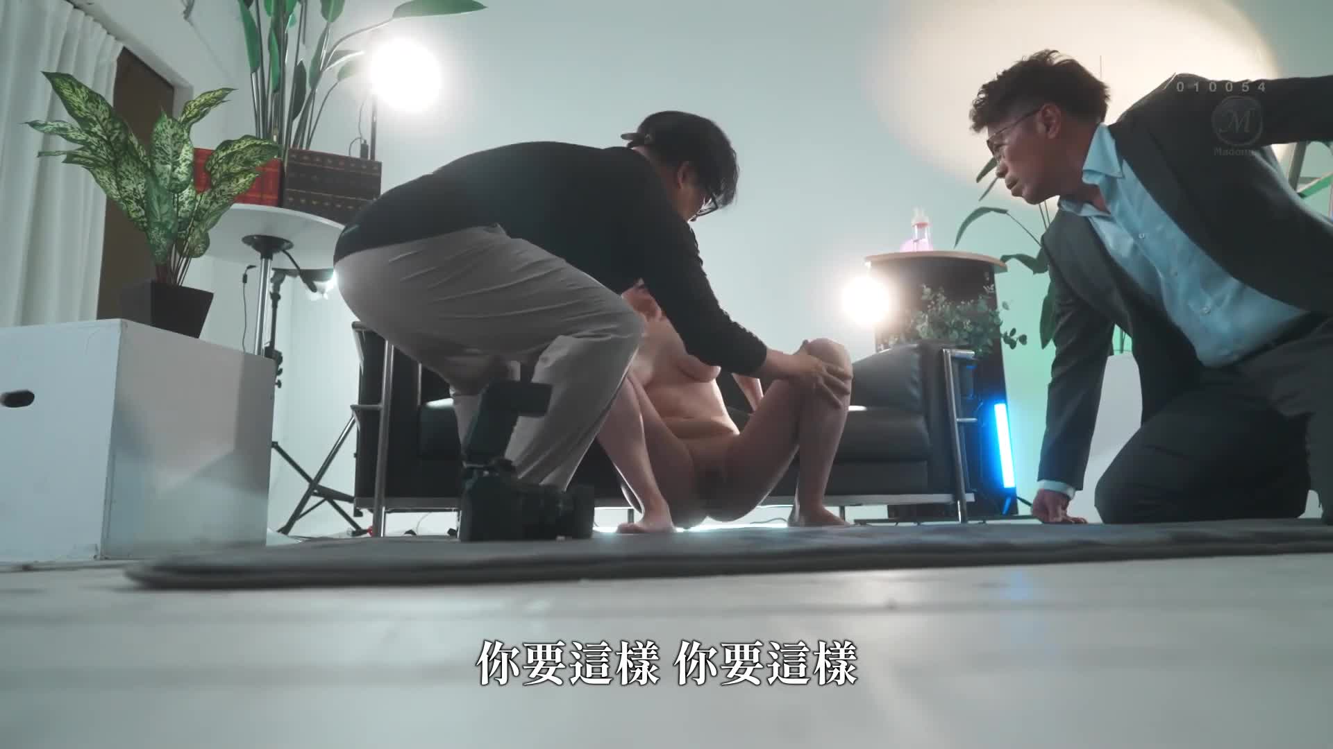 Nude model NTR’s boss and his wife indulge in shame and have a shocking cheating video Rei Kimura - AV大平台-Chinese Subtitles, Adult Films, AV, China, Online Streaming