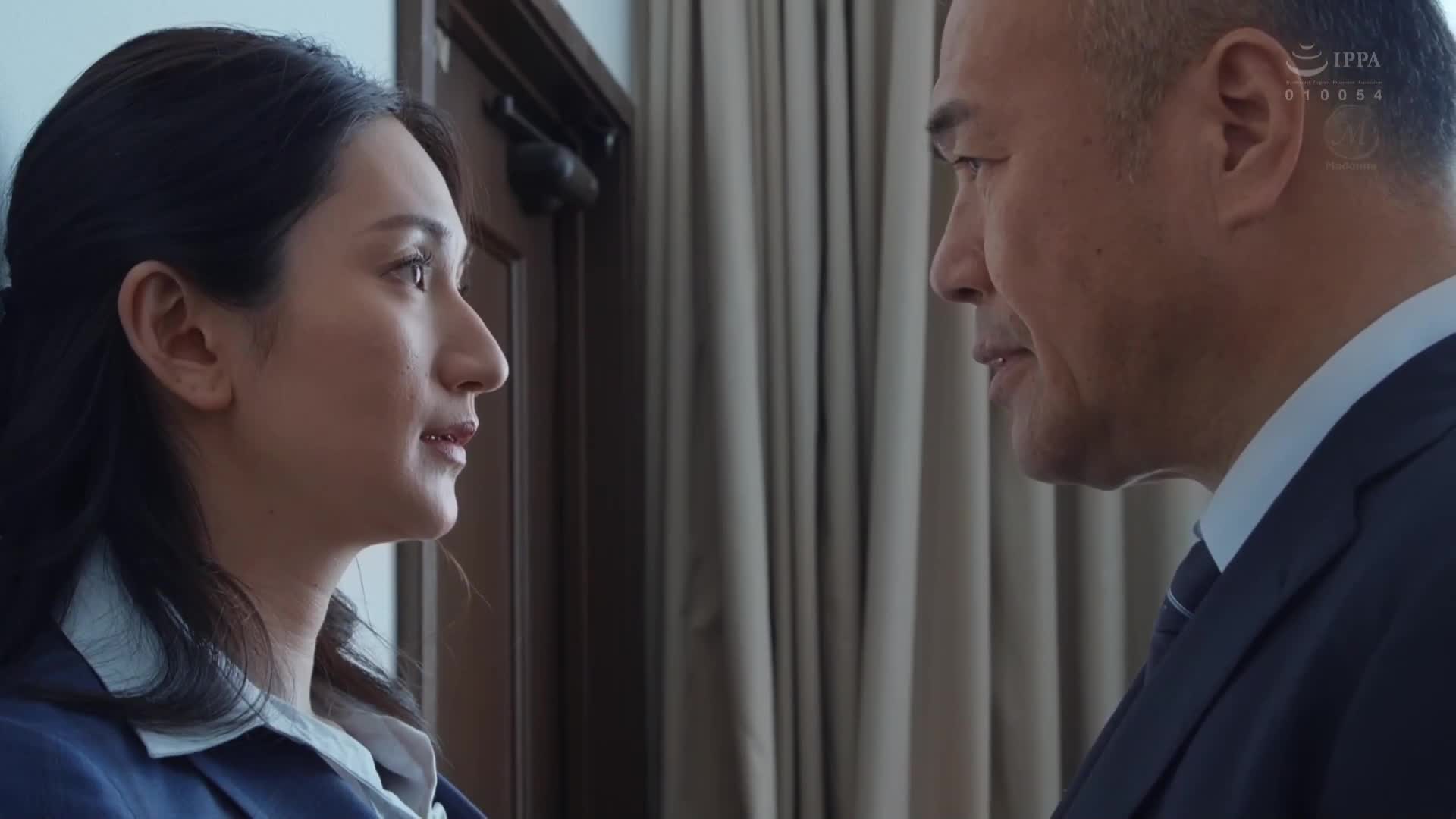 Wife secretary, sweating and having intercourse in the president&#039;s room full of kisses. Demonic beauty, sultry body... now, indulge in the secretary&#039;s arms. Rei Kimura - AV大平台-Chinese Subtitles, Adult Films, AV, China, Online Streaming