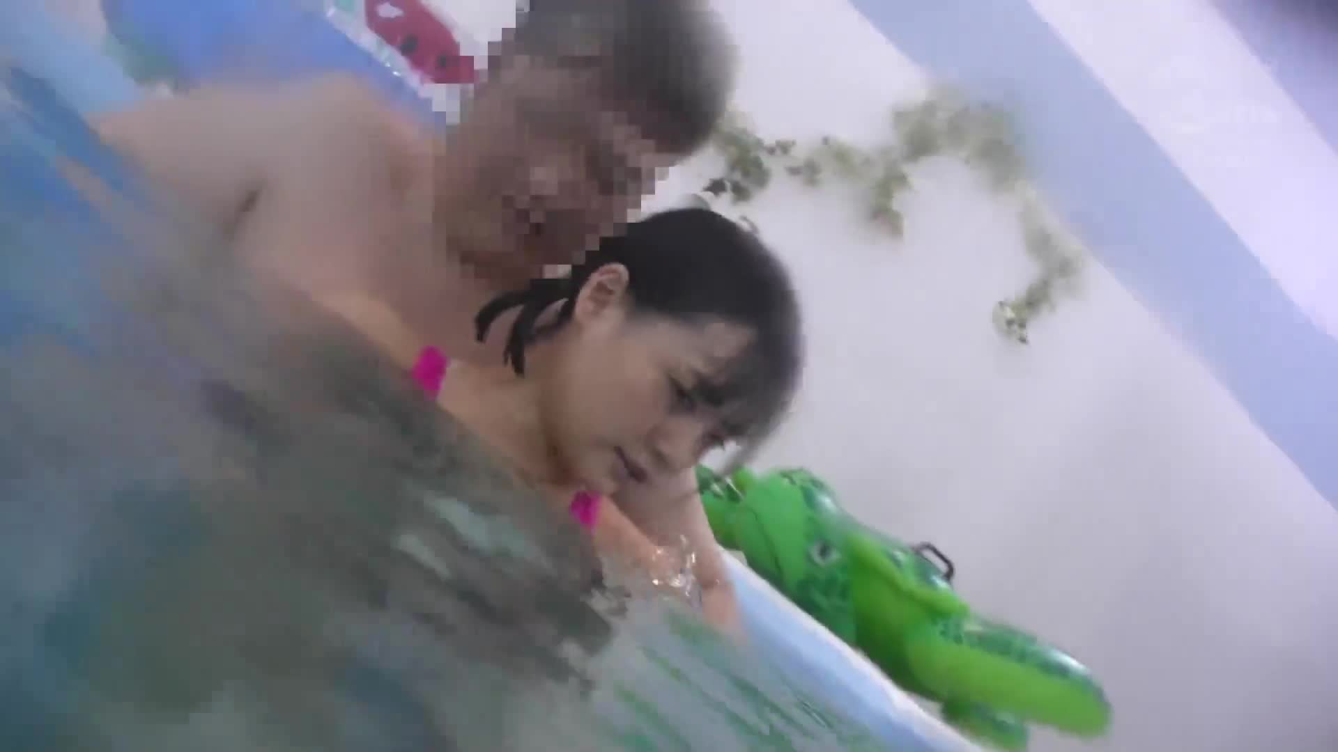 Beautiful girl shamed after sunburn in pool - AV大平台-Chinese Subtitles, Adult Films, AV, China, Online Streaming