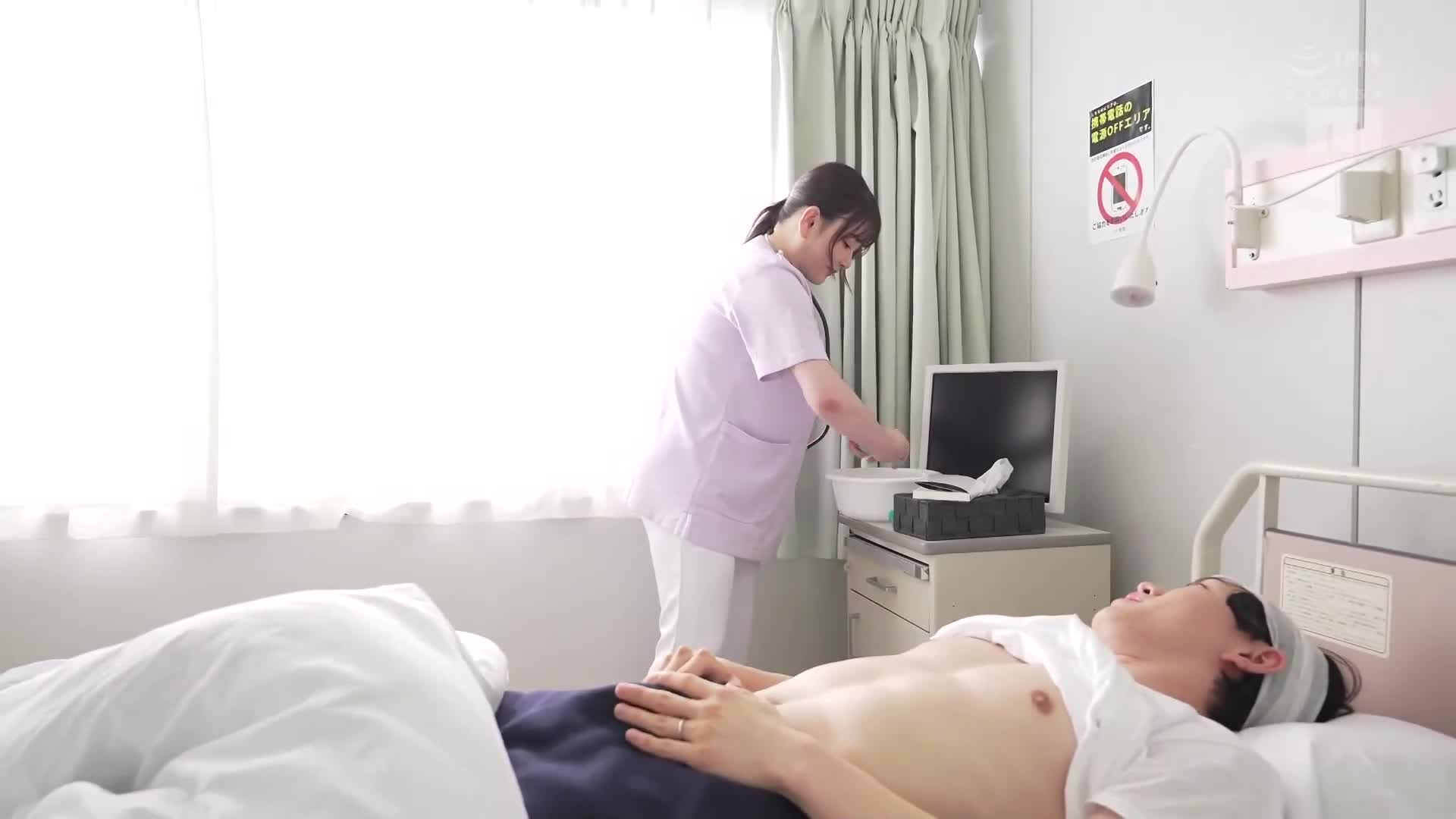 Himari, a nursing nurse with big Q-cup breasts who was not his wife, fell down after being cummed - AV大平台-Chinese Subtitles, Adult Films, AV, China, Online Streaming