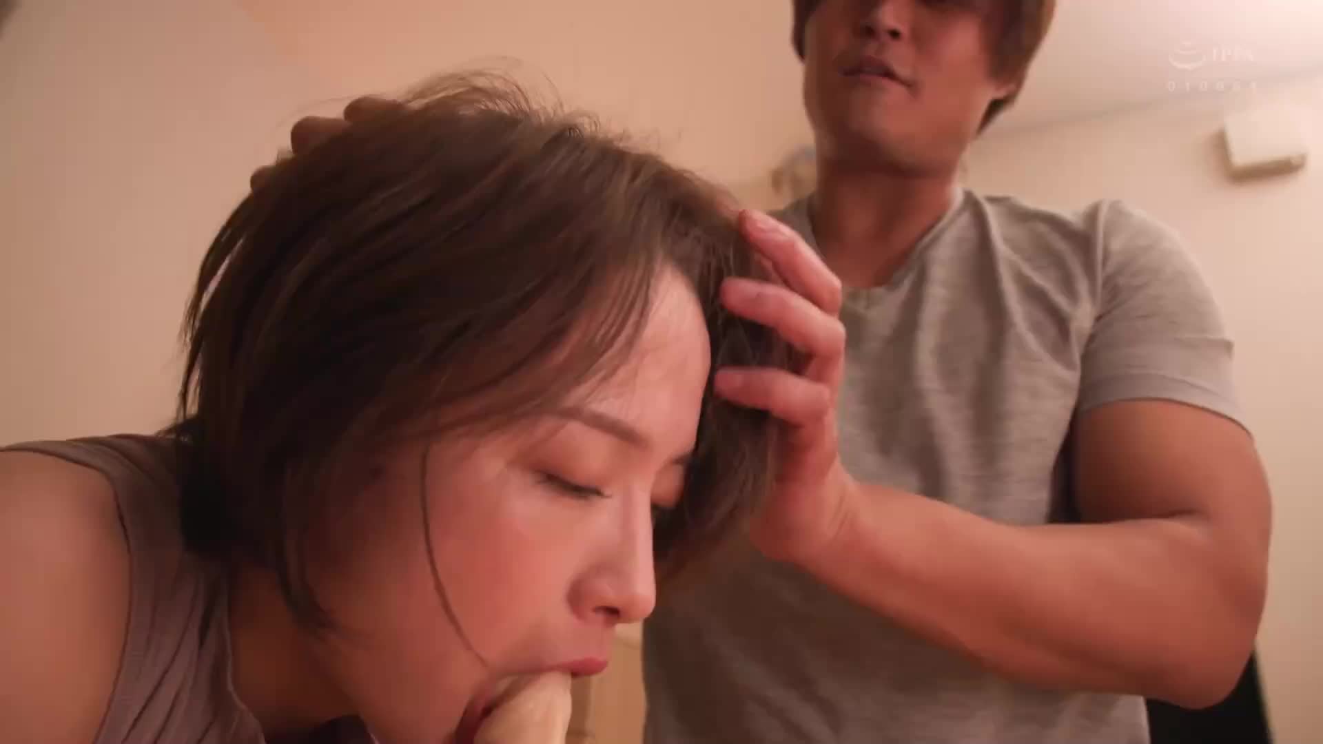 Forced throat copulation, not letting go of the vagina of the despicable foster brother until he ejaculates. Aoi Mukai - AV大平台-Chinese Subtitles, Adult Films, AV, China, Online Streaming