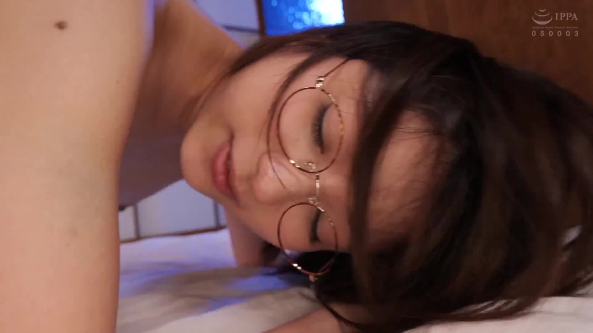 The moment her beautiful face became distorted, the goddess of love woke up. Carefully Selected Orgasm Facial Collection 4 Hours BEST - AV大平台-Chinese Subtitles, Adult Films, AV, China, Online Streaming