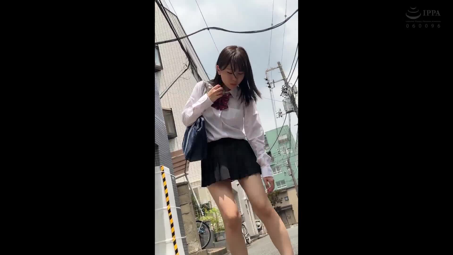 Torn Mini Skirt 2 Panties Exposed @Wa○me-chan 4 People - AV大平台-Chinese Subtitles, Adult Films, AV, China, Online Streaming