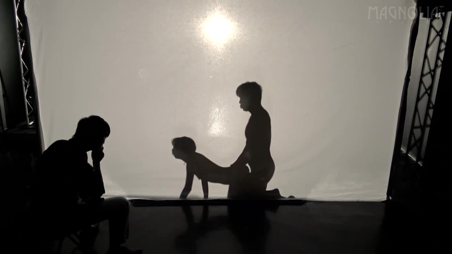 『熱戀大學生情侶限定！心動不已的偷窺影子解謎♪』挑戰引人注目的纖細美麗JD☆ 她在男友的注視下，與穿著褲子的大雞巴男生享受生交無限制... 非常舒適使得痙攣無法停止，NTR內射4次連續【街頭素人測試♯京花♯20歲♯大學生】 - AV大平台 - 中文字幕，成人影片，AV，國產，線上看