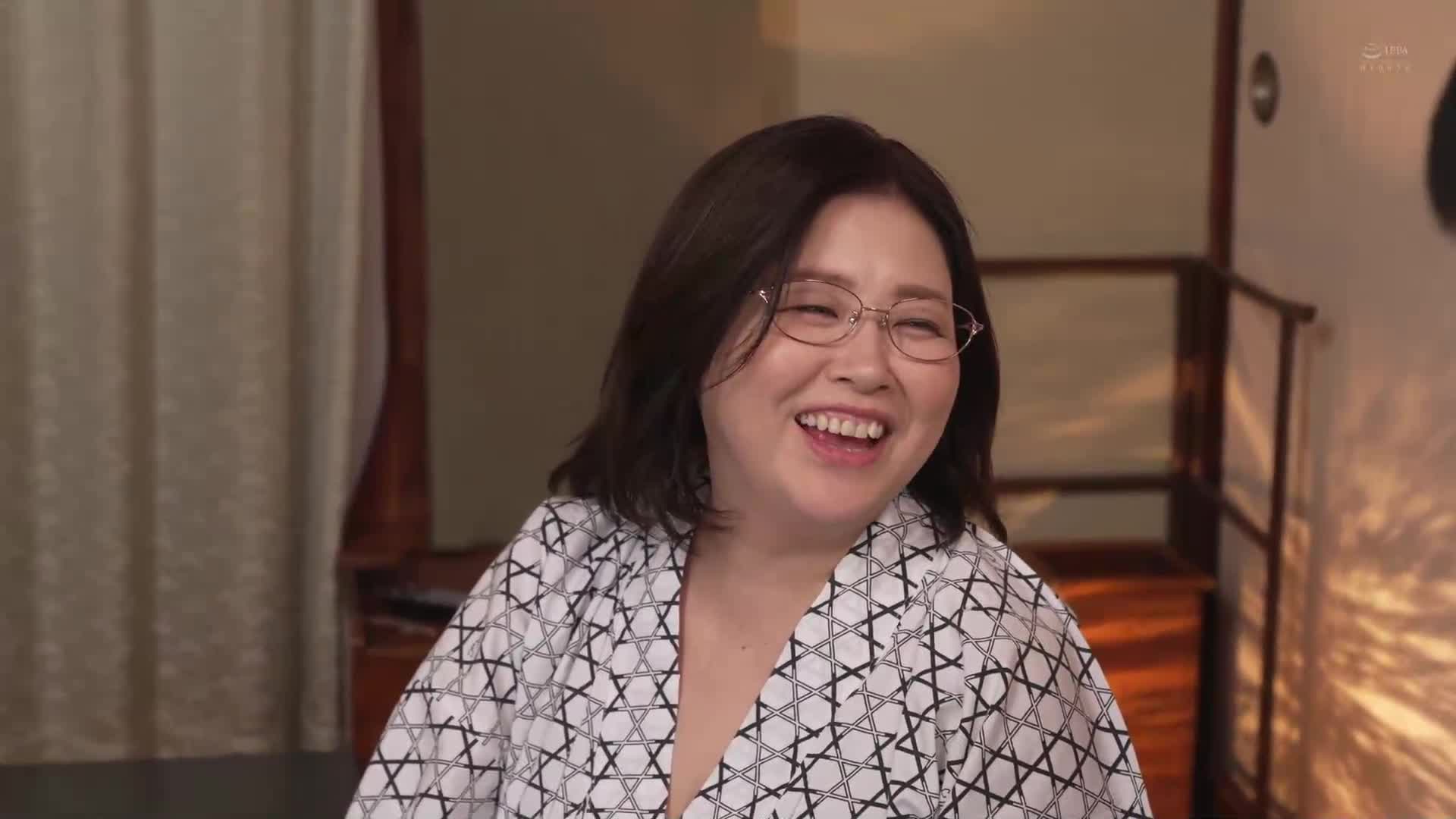 Terashima Shiho with her admired female boss - AV大平台-Chinese Subtitles, Adult Films, AV, China, Online Streaming