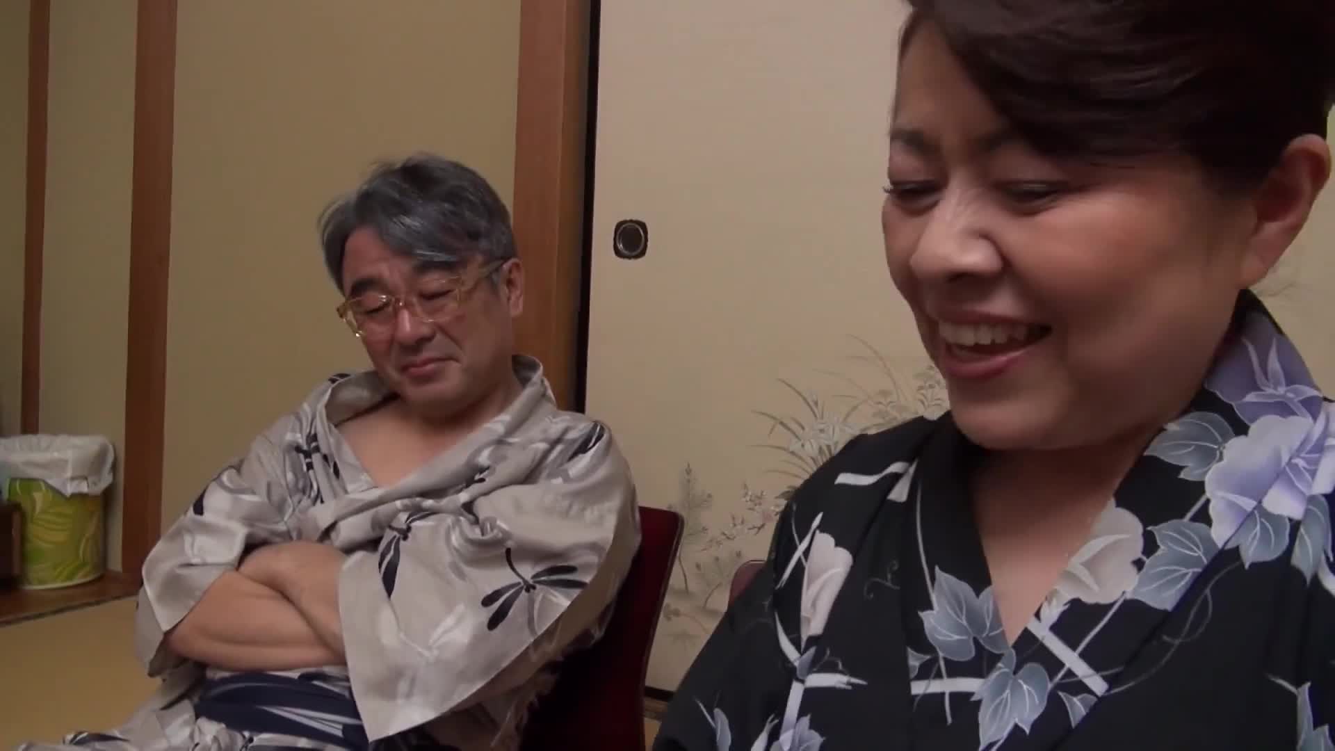 Sexless 60th birthday couple cums again on a hot spring trip - AV大平台-Chinese Subtitles, Adult Films, AV, China, Online Streaming