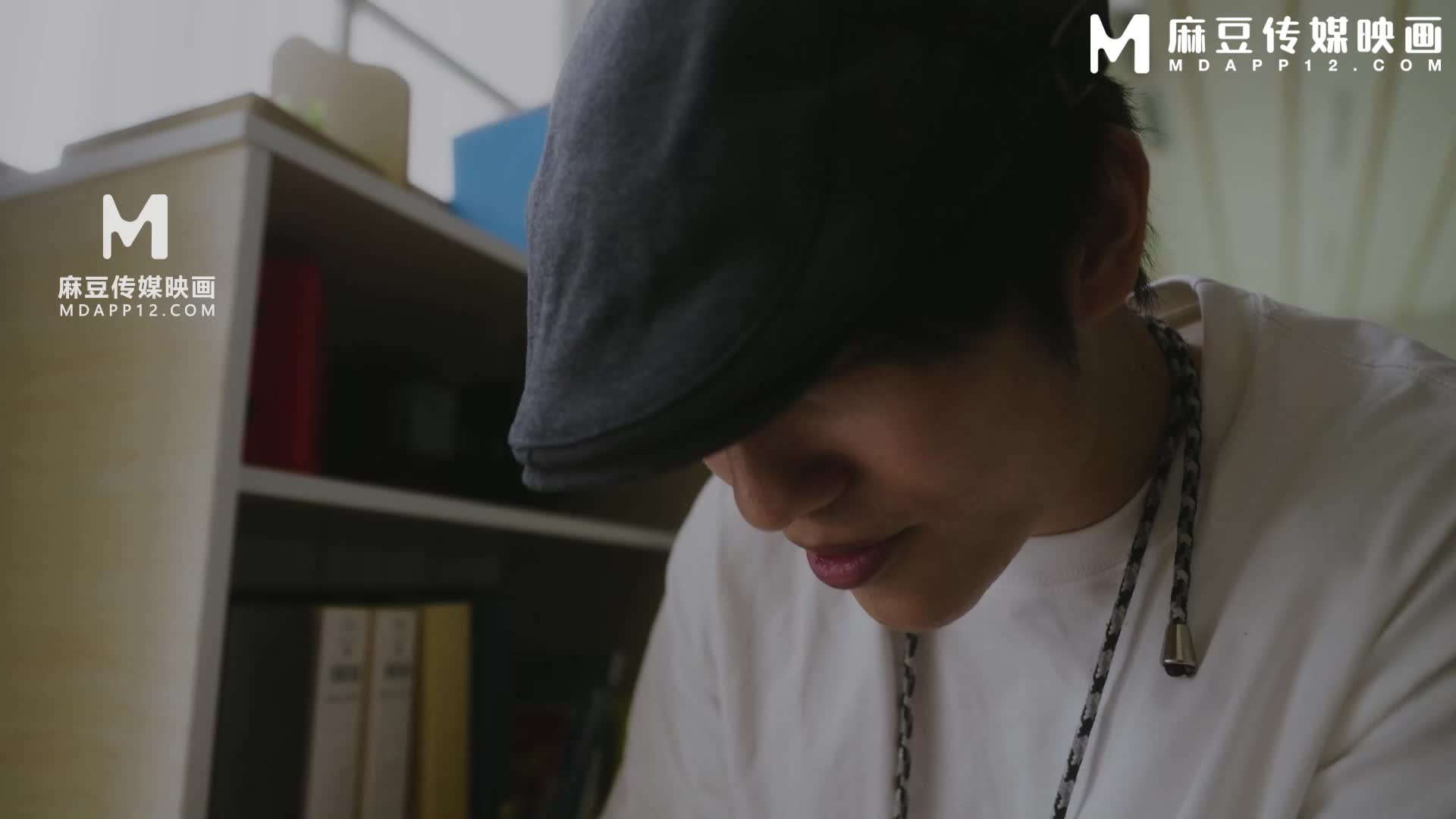 京東做愛的外賣總裁 霸道總裁親自下海操騷屄 艾熙 溫芮欣 - AV大平台 - 中文字幕，成人影片，AV，國產，線上看