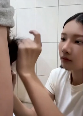 GC-1854Taiwanese internet celebrity! Zhenzhen! Public restroom sex exposed, cosplay, no condom. - AV大平台-Chinese Subtitles, Adult Films, AV, China, Online Streaming