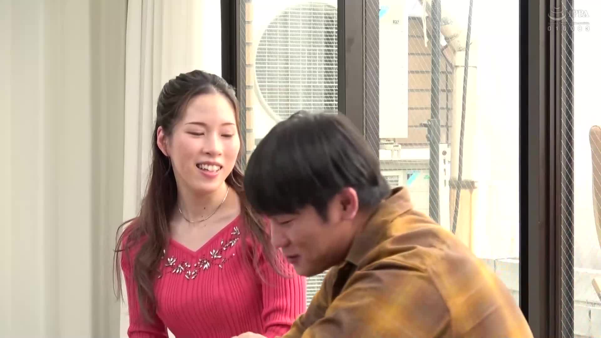 一般男女監控AV 魔法鏡的另一邊是真正的女兒（=女友）！「如果女兒不行的話，我來…」巨乳母親溫柔地幫助無法失身的女兒的男友脫離處男之身！將完全勃起的巨大陽具插入根部，將久未有滿足的陰道和充滿性慾的處男陰莖進行內射性愛，只限一次… - AV大平台 - 中文字幕，成人影片，AV，國產，線上看