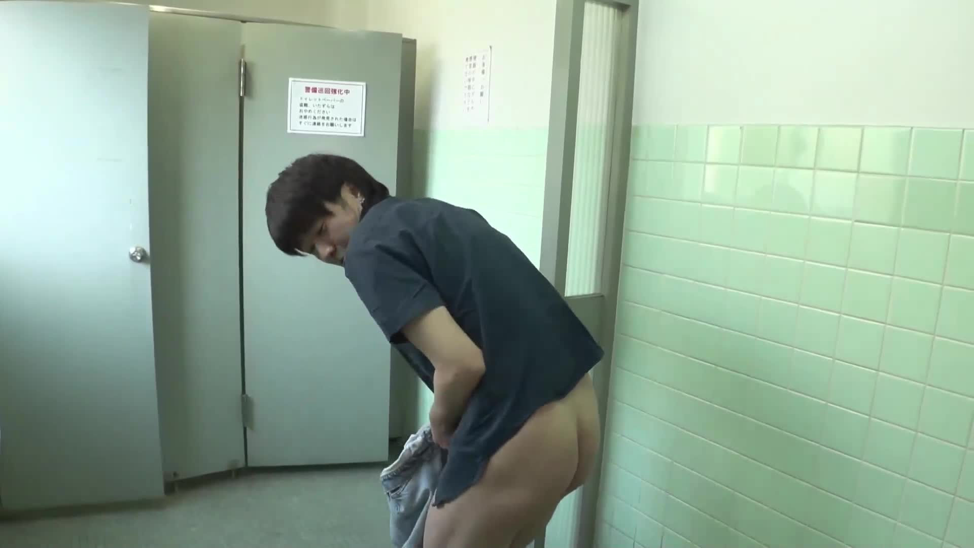 在平日的白天...只有一位痴女和我來到一家幾乎沒有客人的地方空蕩蕩的小型電影院！ - AV大平台 - 中文字幕，成人影片，AV，國產，線上看