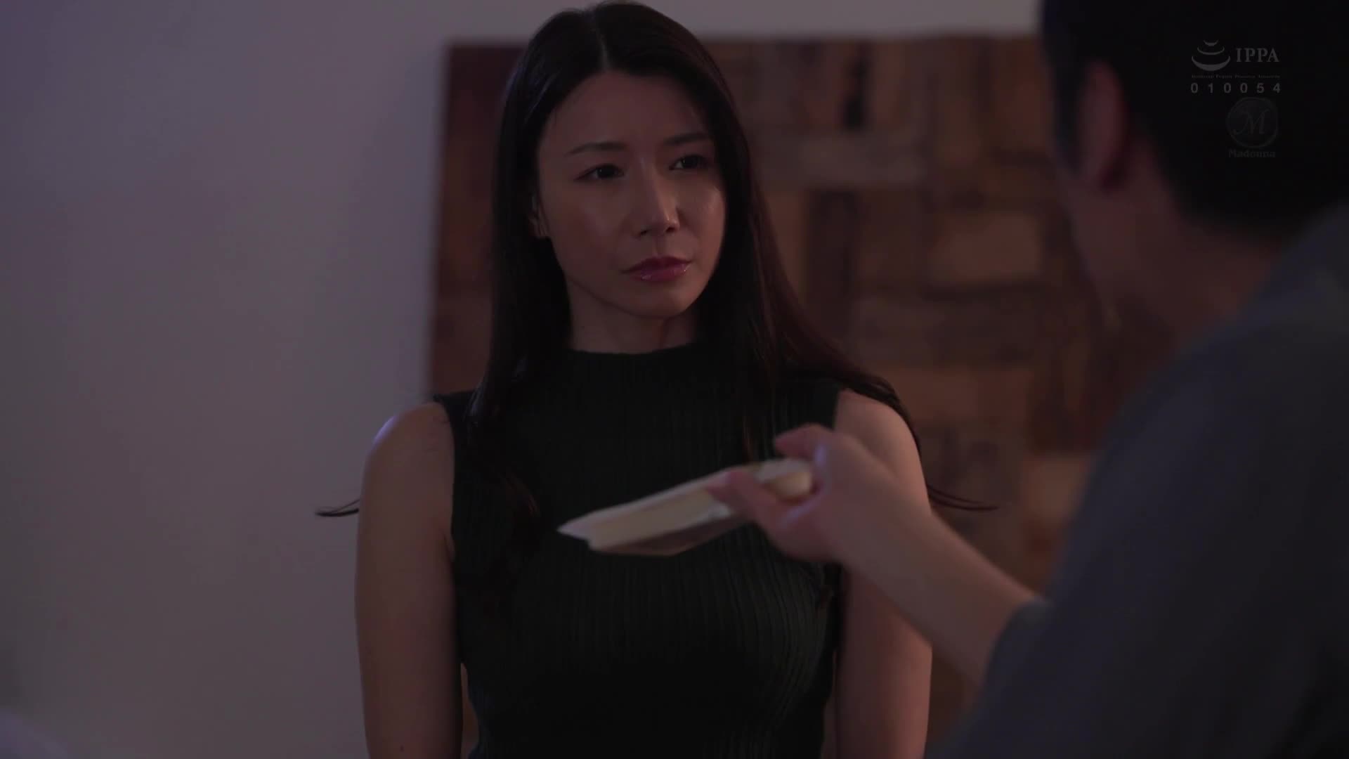 身心相契合的兩人。心意與雙唇相互交疊的濃密接吻肥皂。加藤綾野 - AV大平台 - 中文字幕，成人影片，AV，國產，線上看