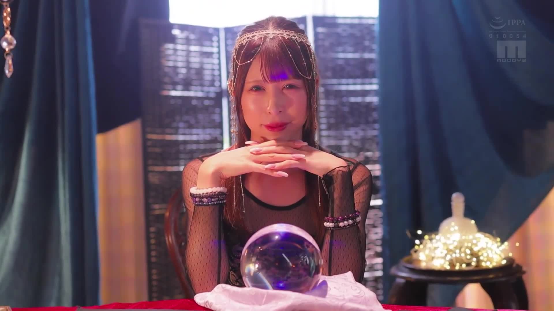 乳头紧绷的巨乳占卜师的诱惑，用勃起的阳具占卜妈妈的妖艳口交，扭动腰部摆动骑乘位＆净化抱持乳交，被邪念精液挤出，被导引开运的我。有冈美羽 - AV大平台-中文字幕,成人影片,AV,国产,线上看