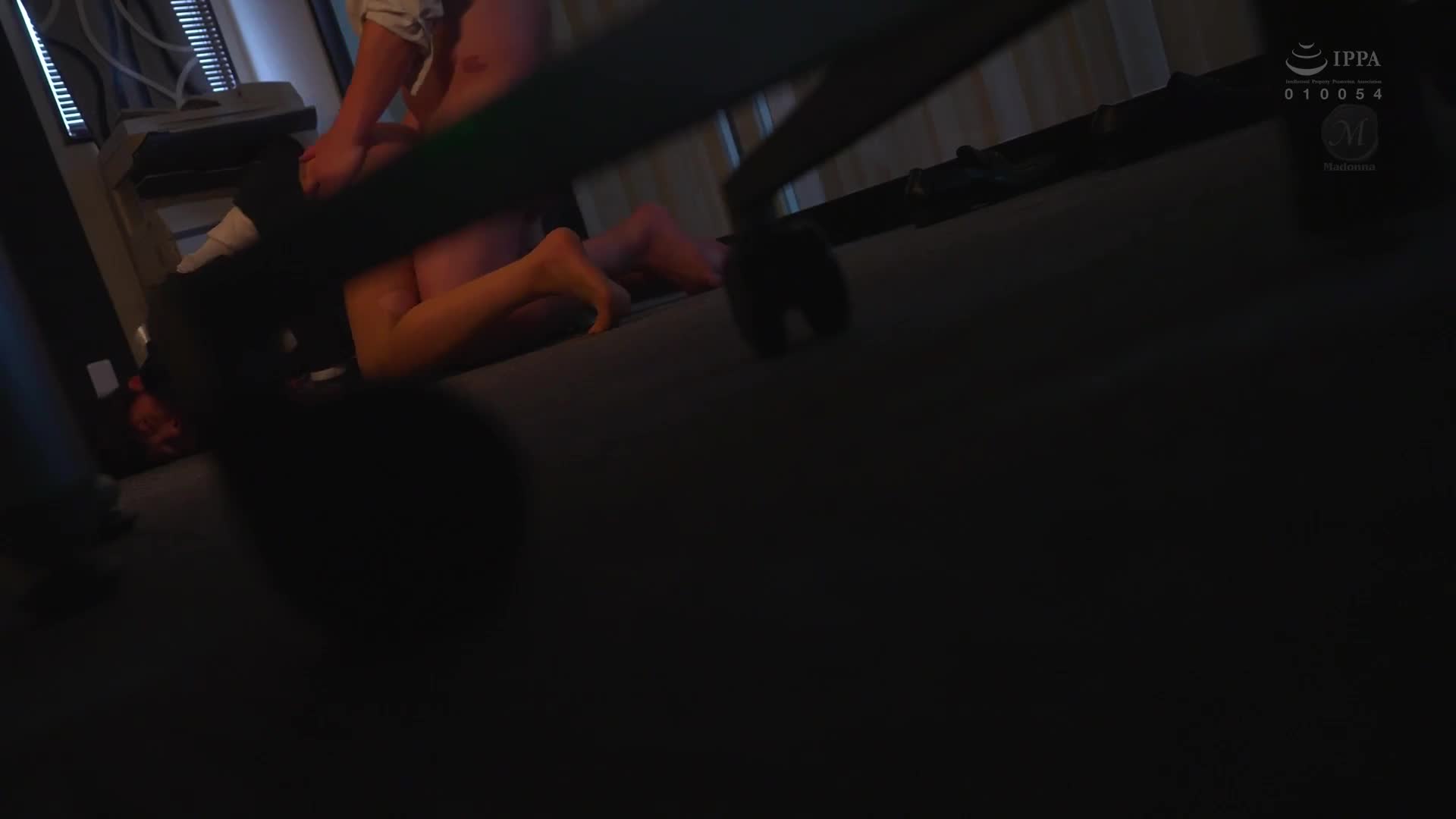 女上司、歪曲的刺激與管教中沉溺，SM不倫性交。午休時間被不行的部下管教…。專屬美女的『痛苦』快感解放。惠理 - AV大平台 - 中文字幕，成人影片，AV，國產，線上看