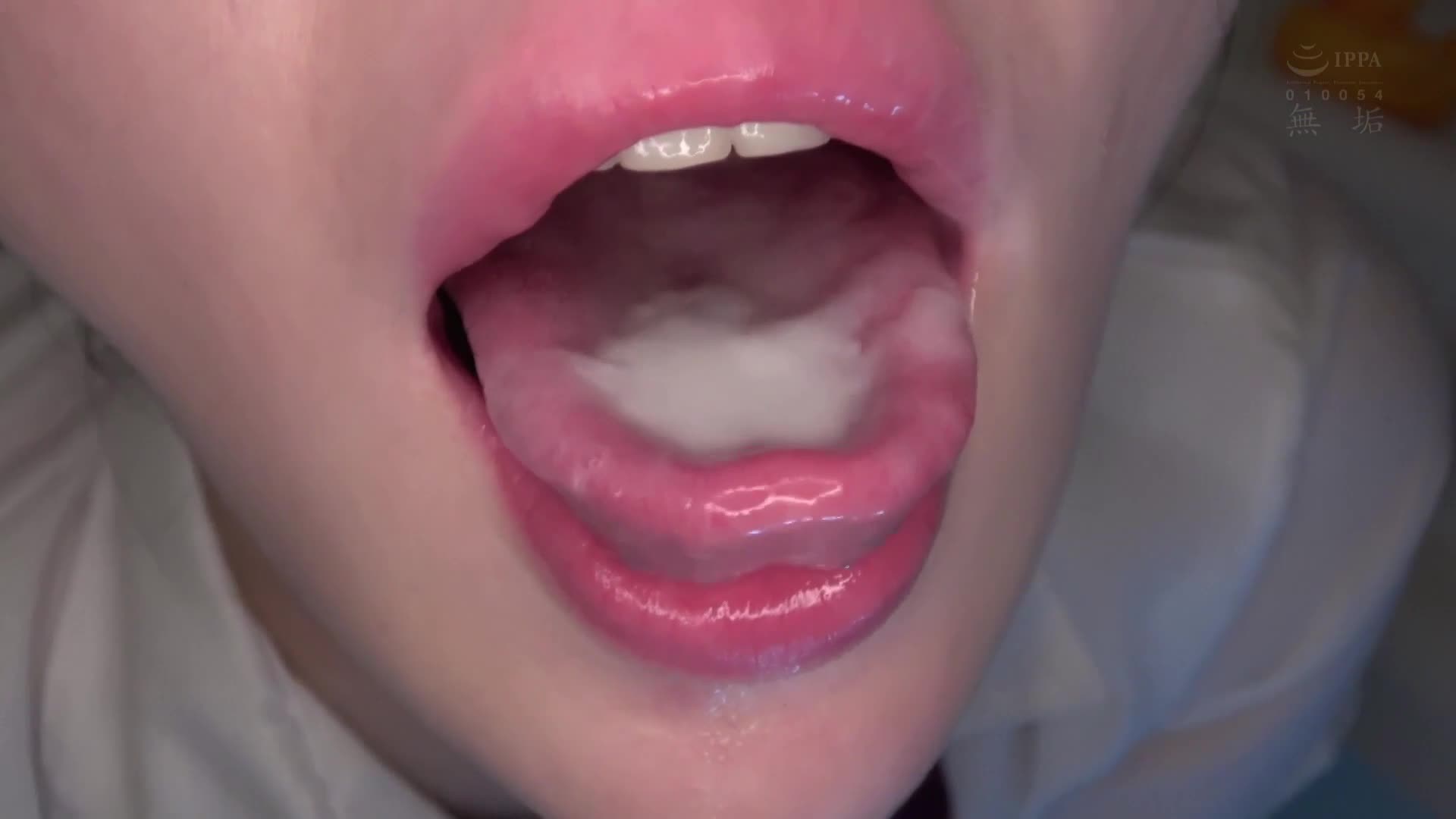 正值青春年华的制服少女逃离修学旅行，与父亲世代的叔叔约会亲吻。之后一直待在饭店里，一次又一次地感受成人的中出性爱。黑岛玲衣 - AV大平台-中文字幕,成人影片,AV,国产,线上看