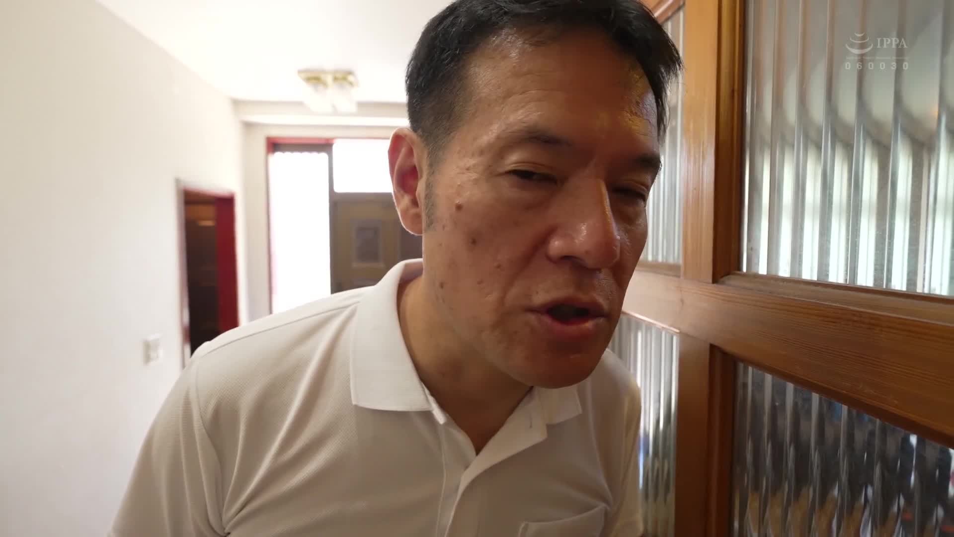 ``Don't tell mom...'' A record of a father-in-law and his daughter living together and loving each other. Yuna Hinata gets wet with her stubby body - AV大平台-Chinese Subtitles, Adult Films, AV, China, Online Streaming