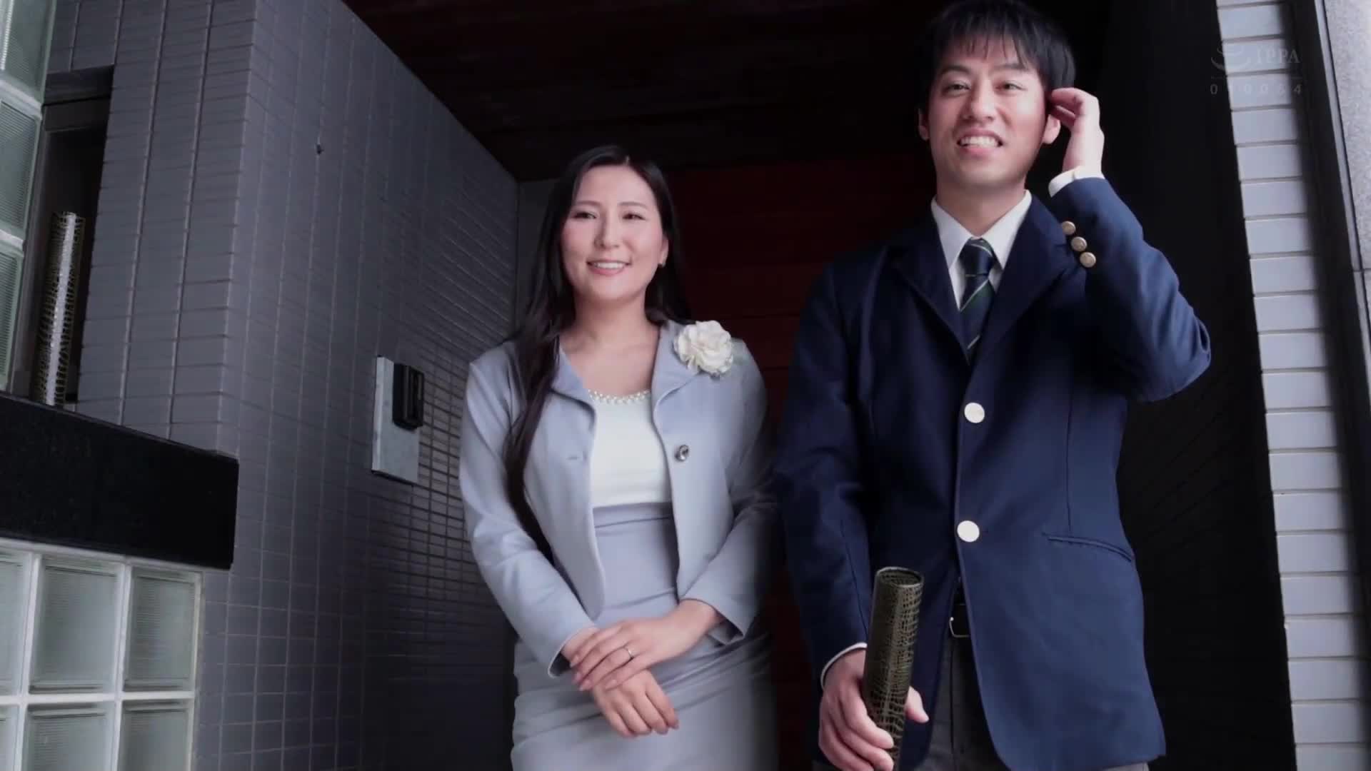 [AI Decoding Version]I've been having a sex friend relationship with my son's friend for 5 years now. Playing with a younger child...I'm drowning in a creampie affair. Yuna Shiina - AV大平台-Chinese Subtitles, Adult Films, AV, China, Online Streaming