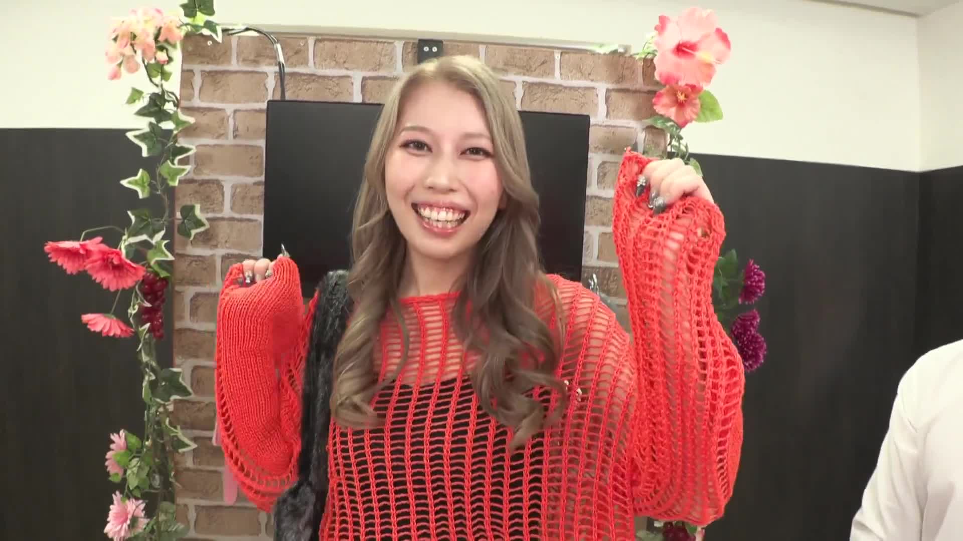 [AI Decoding Version]Limited to beautiful gals on the town! Would you like to try the wall butt endurance game and win a big prize? - AV大平台-Chinese Subtitles, Adult Films, AV, China, Online Streaming