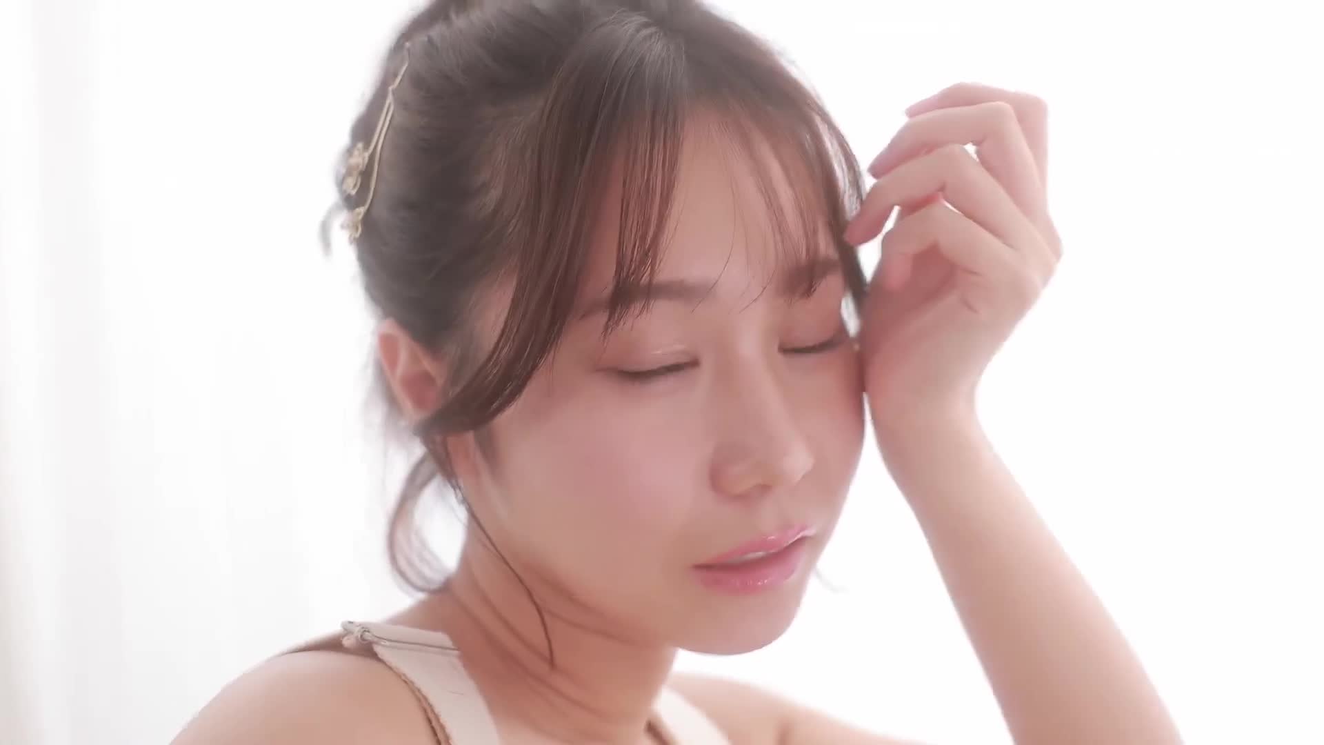 One bite is fine. Natsuo Natsuo - AV大平台-Chinese Subtitles, Adult Films, AV, China, Online Streaming
