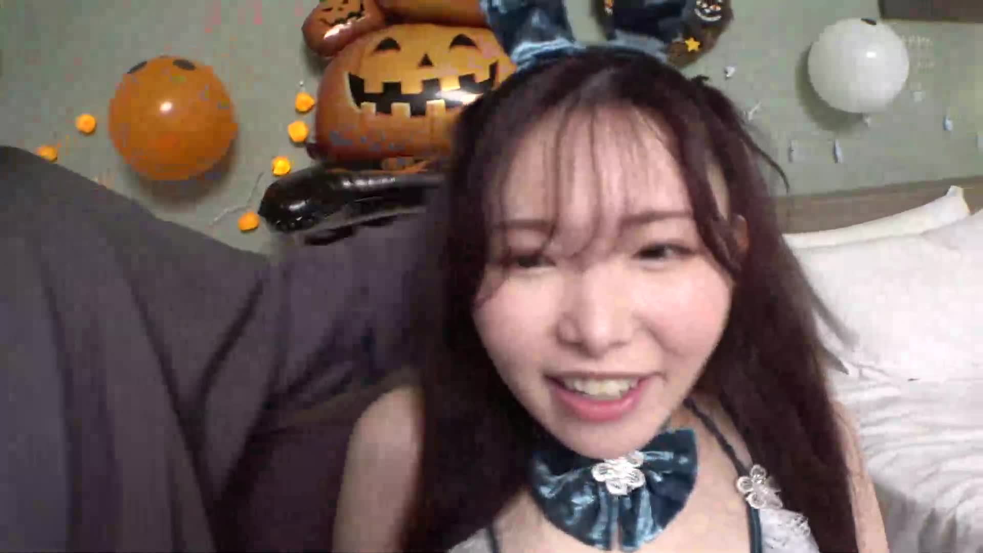I took a bunny girl with an outstanding figure from a Halloween event to a hotel and had sex with her, and she was a genius in the cowgirl position. - AV大平台-Chinese Subtitles, Adult Films, AV, China, Online Streaming