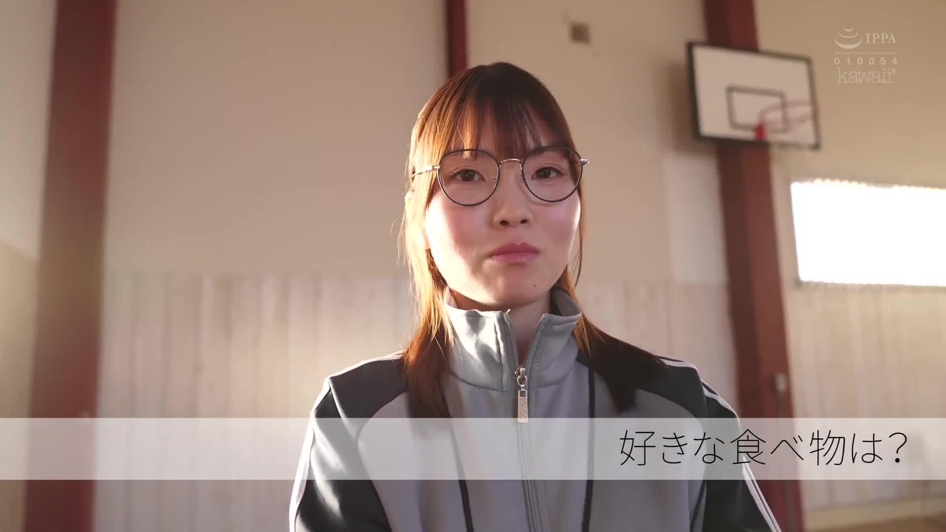 A schoolteacher treated like a child by her students, even with a bust size smaller than theirs (A-cup), turns out to be a despicable adult teacher seeking to be disciplined through disgusting methods. Rina Tamura, kawaii-style exclusive cumshot debut. - AV大平台-Chinese Subtitles, Adult Films, AV, China, Online Streaming