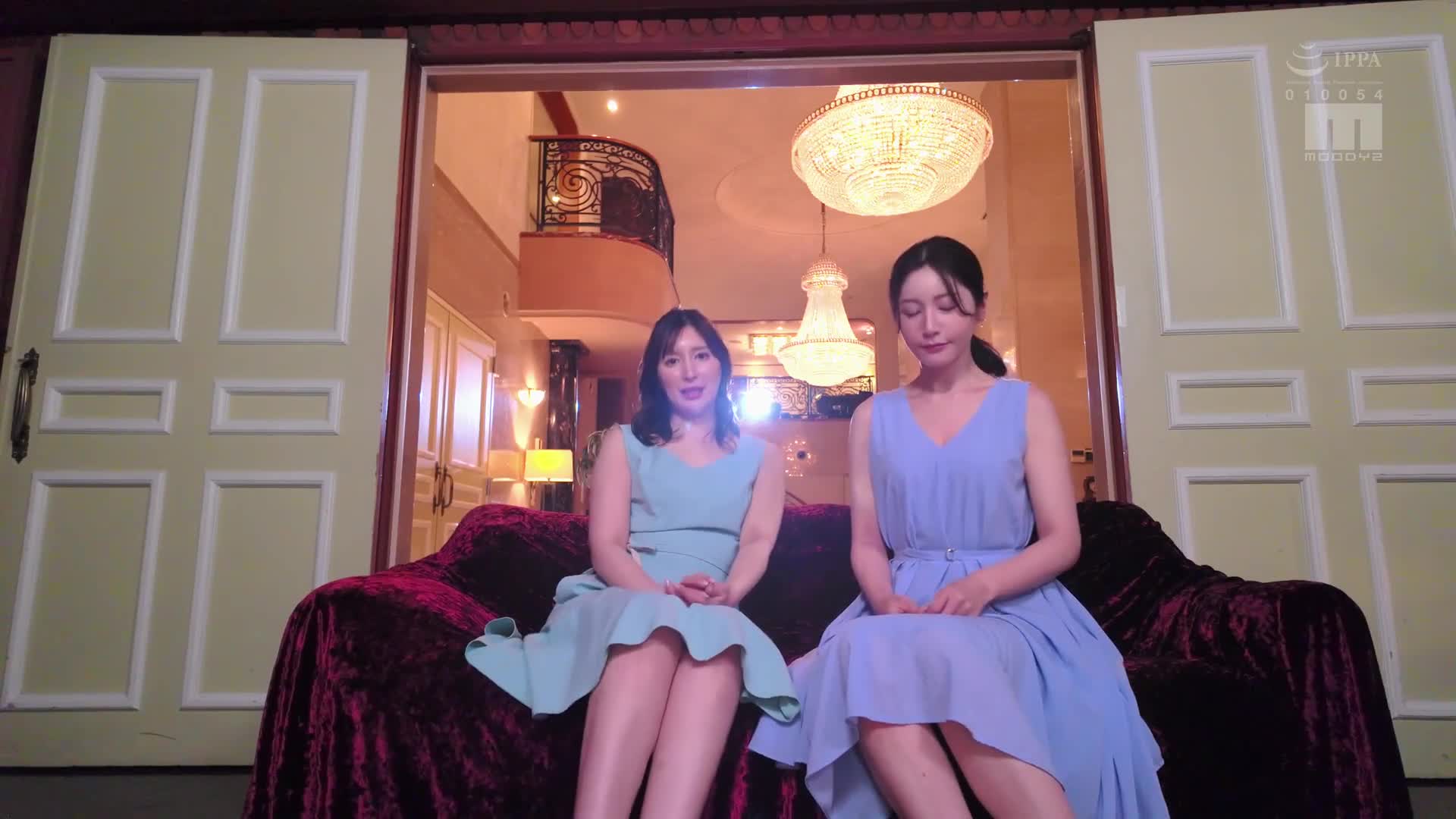 Authentic lesbian &amp; co-starring for the first time.Let's drown in the flood of beauty. Creampie harem sex with two beautiful older sisters who can't stop their erotic juices Miu Nakamura, Aki Sasaki - AV大平台-Chinese Subtitles, Adult Films, AV, China, Online Streaming